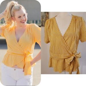 Max Studio Yellow Checker wrap blouse L
